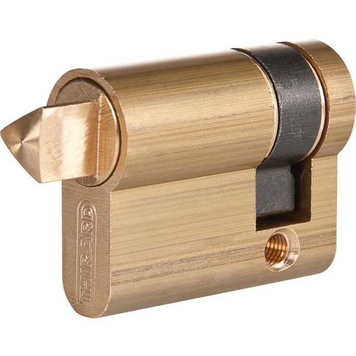Demi cylindre pompier laitonné - 30 x 10 mm - Triangle 11 mm sortant - Thirard